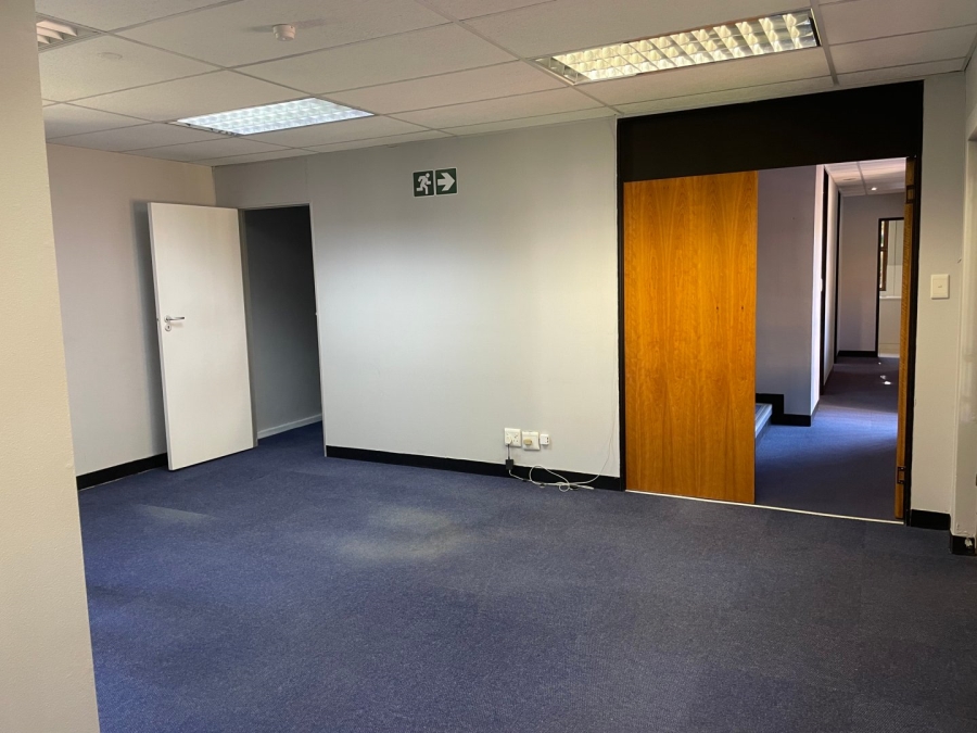 To Let commercial Property for Rent in Dormehls Drift Western Cape